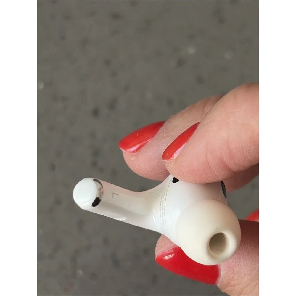 READ Apple AirPods Pro Earbud 1st Gen. LEFT Ear Only A2084 STATICK CRACKLE PARTS